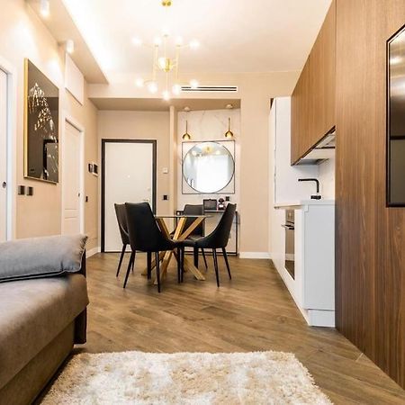 Dali Duomo Golden House Apartment Milano Exterior foto
